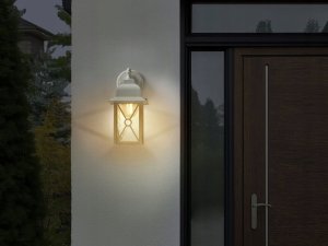 Kinkiet Beliani Lampa ścienna zewnętrzna biała FINDON 6