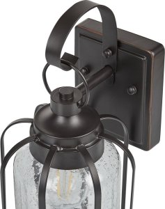 Kinkiet Beliani Lampa ścienna zewnętrzna czarna WOOLER 4