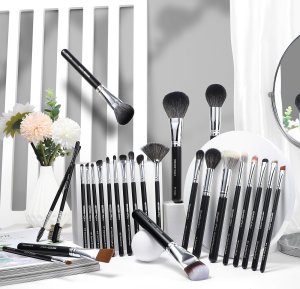 Eigshow Beauty Master Series PRO wie 26 sztuk pędzli Bright Silver 3