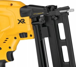 Dewalt DEWALT. NAILER 18V   DCN662D2 16Ga 32-64mm 2x2.0Ah BL CASE 8