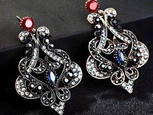 Lovrin Złote bogate kolczyki wiszące szafirowe cyrkonie 2