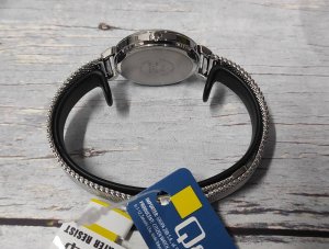 Zegarek Q&Q Zegarek QQ Q27B-002P Damski Klasyczny Cyrkonia 8