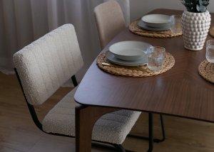 Selsey Krzesło na płozach Siterize białe w tkaninie boucle białe 5