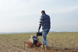 Glebogryzarka Faworyt Glebogryzarka GP850L FAWORYT PRO Spalinowa + 9-elementowy zestaw akcesoriów 5