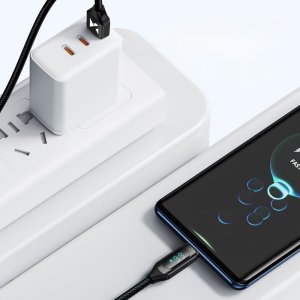 Wozinsky Kabel przewód USB-A - USB-C z wyświetlaczem LED 66W 6A 2m czarny Kabel przewód USB-A - USB-C z wyświetlaczem LED 66W 6A 2m czarny 3