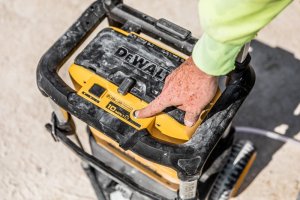Myjka ciśnieniowa Dewalt AKUMULATOROWA MYJKA WYSOKOCIÅNIENIOWA 2*18V XR 0*AH 6