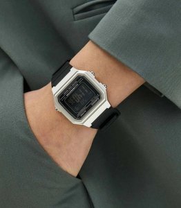 Zegarek Casio Zegarek marki Casio model W-217HM kolor Czarny. Akcesoria Dla obu płci. Sezon: Cały rok NoSize 7