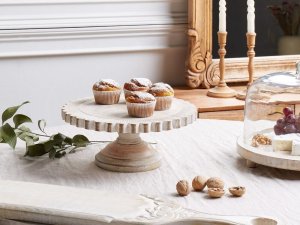 Beliani Patera jasne drewno MEMFIS 2