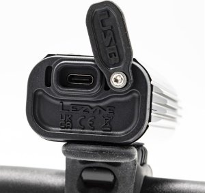 Lezyne Lampka przednia Lezyne Super Drive Smart 1800+, Bluetooth 6