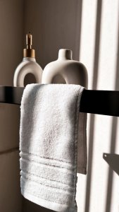 Rea Półka łazienkowa prysznicowa SF02 60cm czarny mat 5