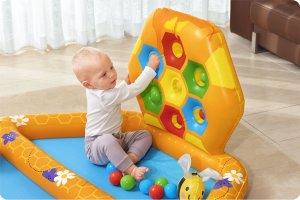 Bestway Plac zabaw dmuchany Pszczułki 127 x 119 x 61 cm Bestway 52639 13