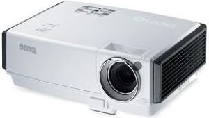Projektor BenQ MP511 1