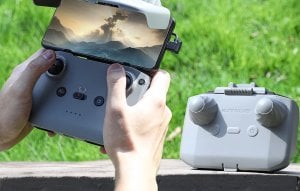 Osłona na obiektyw SunnyLife Osłona przeciwsłoneczna Sunnylife do kontrolera RC-N1 i RC-N2 3