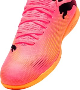 Puma Buty piłkarskie dla dzieci Puma Future 7 Play IT 107739 03 37,5 4