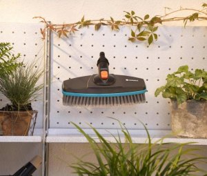 Gardena Cleansystem soft handle brush Gardena 18810-20 4