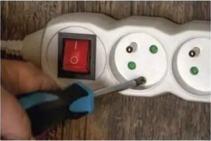 Emos Przedłużacz Emos P1517R w wyłącznikiem 5G 7m 1,5 mm 3