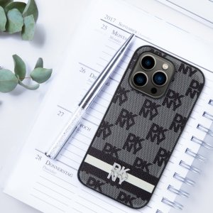 DKNY DKHCS24LPCPTSSK S24 Ultra S928 czarny/black hardcase Leather Checkered Mono Pattern & Printed Stripes 4