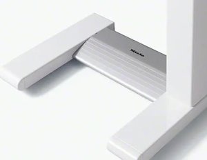 Miele Prasowalnica B 995 D 9