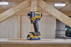 Klucz udarowy Dewalt DRIVER IMPACT CORDLESS DCF860N-XJ 18V 7