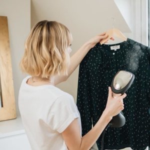 Parownica SteamOne Pionowe Żelazko Parowe S-TRAVEL 1400 W 4