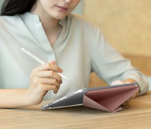 Etui na tablet Uniq etui Camden Click iPad Air 11" (2024) różowy/blush pink 14