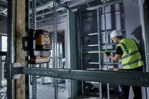 Dewalt DEWALT.LINE LASER 18V   DCLE34021D1 1x2.0Ah GREEN 3