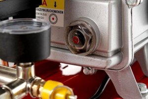 Kompresor samochodowy Kraft&Dele Kompresor olejowy 50L KD401 3