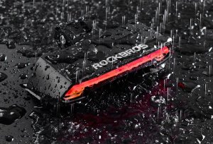 RockBros Lampka rowerowa tylna z pilotem laserem i funkcją kierunkowskazów USB-A 10