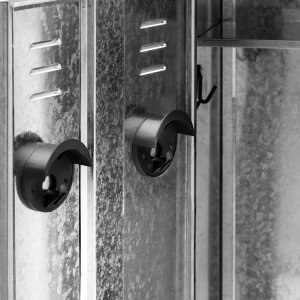 Wiesenfield Szafka na siodło sprzęt jeździecki ze stali ocynkowanej 60 x 60 x 150 cm Szafka na siodło sprzęt jeździecki ze stali ocynkowanej 60 x 60 x 150 cm 5