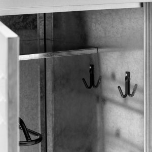 Wiesenfield Szafka na siodło sprzęt jeździecki ze stali ocynkowanej 60 x 60 x 150 cm Szafka na siodło sprzęt jeździecki ze stali ocynkowanej 60 x 60 x 150 cm 7