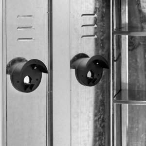 Wiesenfield Szafka na siodło sprzęt jeździecki ze stali ocynkowanej 60 x 60 x 200 cm Szafka na siodło sprzęt jeździecki ze stali ocynkowanej 60 x 60 x 200 cm 5