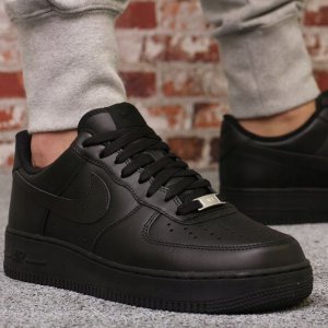 Nike buty sportowe WMNS Air Force 1 '07 DD8959 001 40,5 12