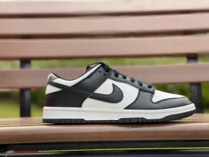 Nike Nike męskie buty sportowe Dunk Low RETRO DD1391 100 44 11