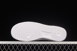 Nike Nike buty sportowe WMNS Air Force 1 '07 DD8959 103 40 21