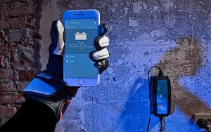 Victron Energy Prostownik Victron Blue Smart IP65 12V 5A Bluetooth 10