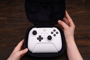 8BitDo 8BitDo Travel Case for Ultimate Controll 7