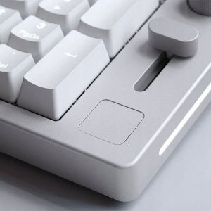 Glorious Glorious GMMK Numpad Badge - Blank- White Ice 2