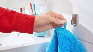 Tesa Powerstrips Metalowy hak Small 1 kg 15