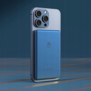 Powerbank Adam Elements Gravity C5 - magnetyczny powerbank bezprzewodowy 5000 mAh niebieski 4