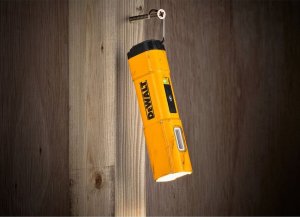 Latarka Dewalt LATARKA LED 3 TRYBY 200-400-1200LM USB-C 9