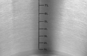 Yato GARNEK ÅREDNI Z POKRYWKÄ ZE STALI NIERDZEWNEJ 50X50 CM, 98L 5