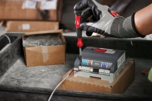 Milwaukee MILWAUKEE WKRĘTAK PRECYZYJNY  4w1 8