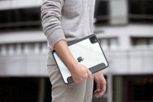 Etui na tablet Uniq UNIQ etui Moven iPad Air 13" (2024) niebieski/stone blue 12