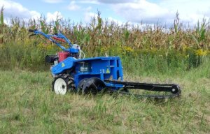 MasterCut MASTERCUT SRLT-70 KOPARKA ŁAŃCUCHOWA Z NAPĘDEM NAPĘD NA KOŁA OGRODOWA OGRODNICZA SPALINOWA MINIKOPARKA DO UKŁADANIA RUR, PRZEWODÓW, KABLI itp. DIESEL 15KM / 70cm 3