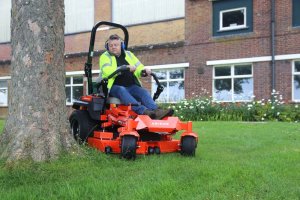 Traktor ogrodowy Ariens TRAKTOREK ARIENS APEX 48" ZERO-SKRĘT TRAKTOREK OGRODOWY KOSIARKA SAMOJEZDNA SPALINOWA DO TRAWY ZERO TURN 122cm KAWASAKI 23KM PREMIUM V-TWIN dwa cylindry 991316 - OFICJALNY DYSTRYBUTOR - AUTORYZOWANY DEALER ARIENS 36