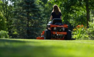 Traktor ogrodowy Ariens TRAKTOREK ARIENS IKON XD 52" ZERO-SKRĘT TRAKTOREK OGRODOWY KOSIARKA SAMOJEZDNA SPALINOWA DO TRAWY ZERO TURN 132cm LONCIN 25KM PREMIUM V-TWIN dwa cylindry 915343 - OFICJALNY DYSTRYBUTOR - AUTORYZOWANY DEALER ARIENS 24