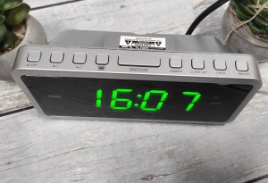 JVD Zegar budzik sieciowy LED JVD SB701.3 z wibracjami 4