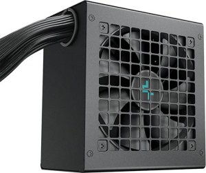 Zasilacz Deepcool PN750D 750W (R-PN750D-FC0B-EU) 4