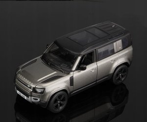 Bburago BBU 1:24 Land Rover Defender 2022 silver 21101SL 2
