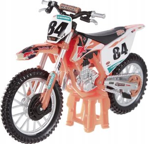 Bburago BBU 1:18 RedBull KTM Motorcykle 51081 10818 4